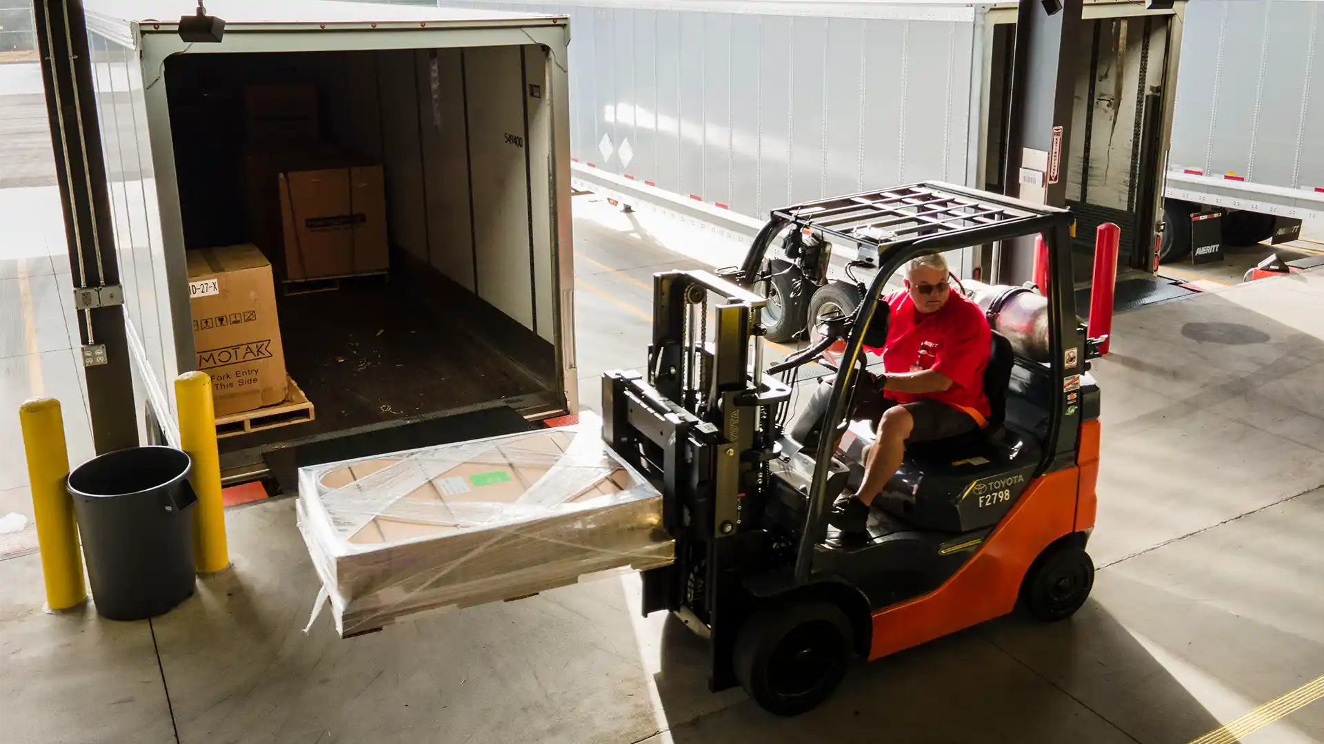 ai-data-center-operations-logistics